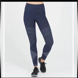 Spanx Look At Me Now Seamless Moto Casual Legging Indigo Sky Navy Blue Size L